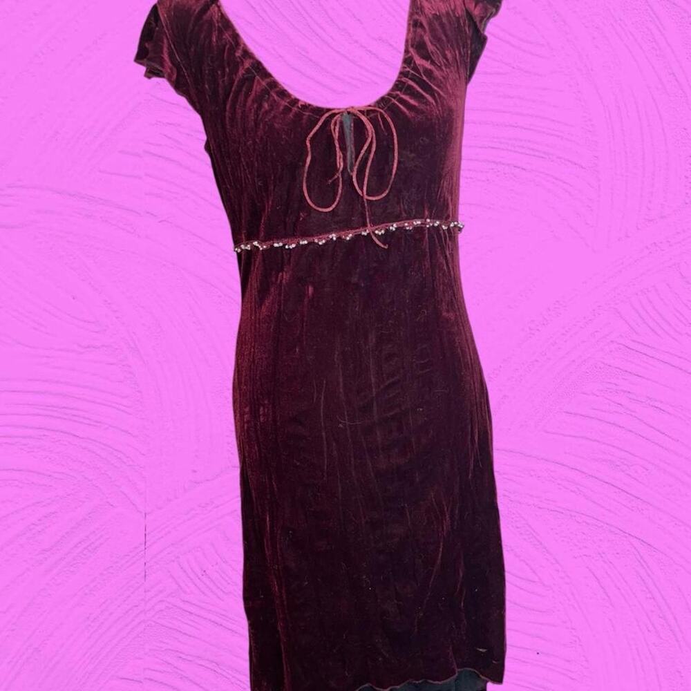 Gorgeous burgundywine crushed velvet midi